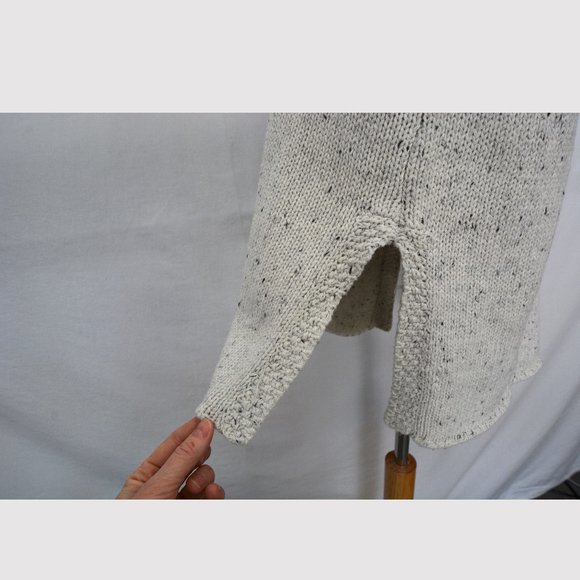 Cloth brand knitted sleeveless sweaterdress with slits Size Small - Picture 11 of 14